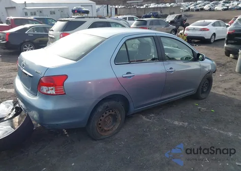 2010 Toyota Yaris из США, поврежденный, VIN JTDBT4K32A4076246